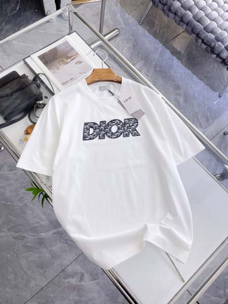 2026年3月30日入荷新作Dior半袖Tシャツ春夏高品質超...