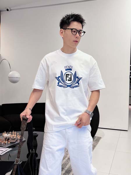 2026年3月29日入荷新作Fendi半袖Tシャツ春夏高品質...