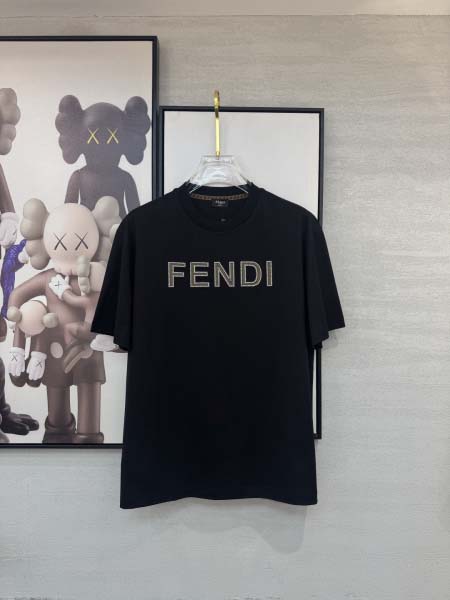 2026年3月29日入荷新作Fendi半袖Tシャツ春夏高品質...