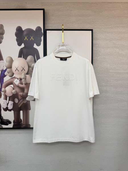 2026年3月29日入荷新作Fendi半袖Tシャツ春夏高品質...