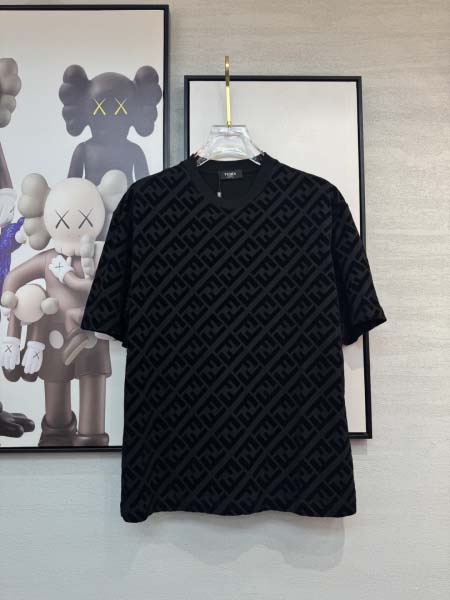 2026年3月29日入荷新作Fendi半袖Tシャツ春夏高品質...