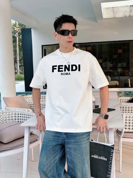 2026年3月29日入荷新作Fendi半袖Tシャツ春夏高品質...