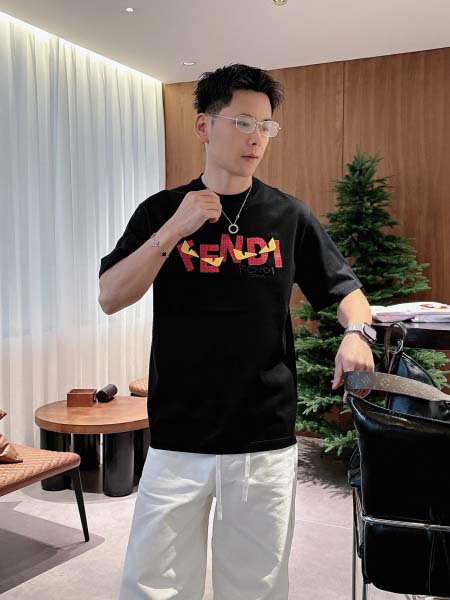 2026年3月29日入荷新作Fendi半袖Tシャツ春夏高品質...
