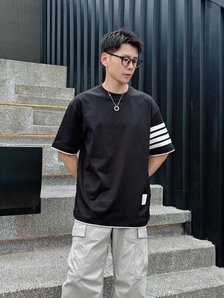 2026年3月31日入荷新作Thom Browne半袖Tシャ...