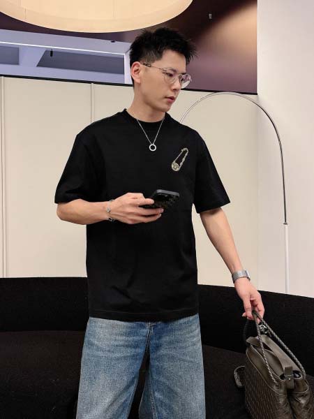 2026年3月31日入荷新作Versace半袖Tシャツ春夏高...