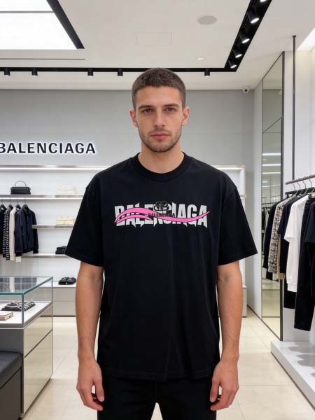 2026年3月31日入荷新作Balenciaga半袖Tシャツ...