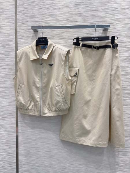 2026年4月4日入荷春夏新作Prada 高級品復刻 女性服 KL工場