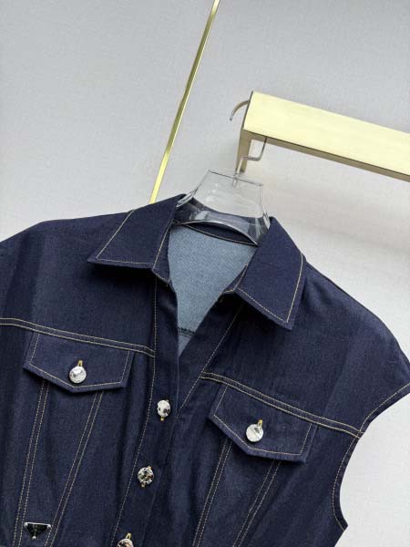 2026年4月4日入荷春夏新作Prada 高級品復刻 女性服 KL工場