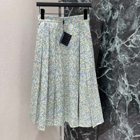 2026年4月4日入荷春夏新作Prada 高級品復刻 女性服 KL工場