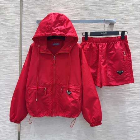 2026年4月4日入荷春夏新作Prada 高級品復刻 女性服 KL工場