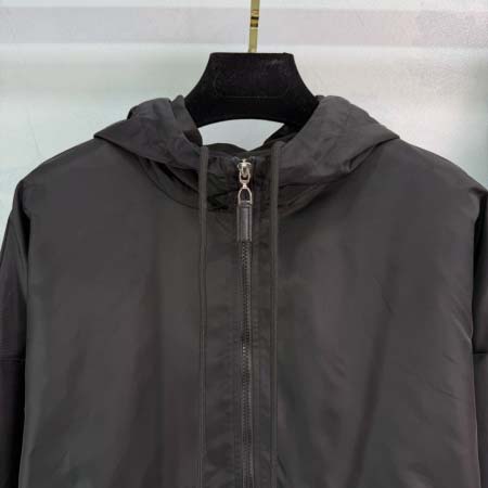 2026年4月4日入荷春夏新作Prada 高級品復刻 女性服 KL工場