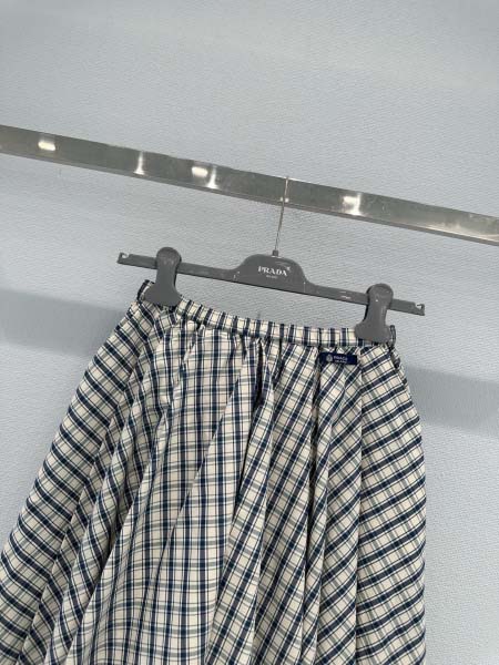 2026年4月4日入荷春夏新作Prada 高級品復刻 女性服 KL工場