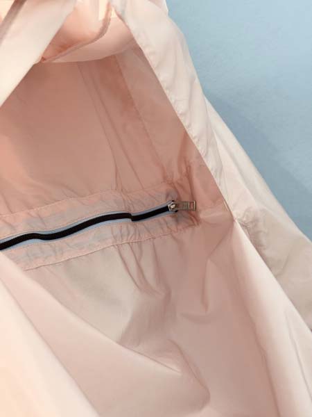 2026年4月4日入荷春夏新作Prada 高級品復刻 女性服 KL工場