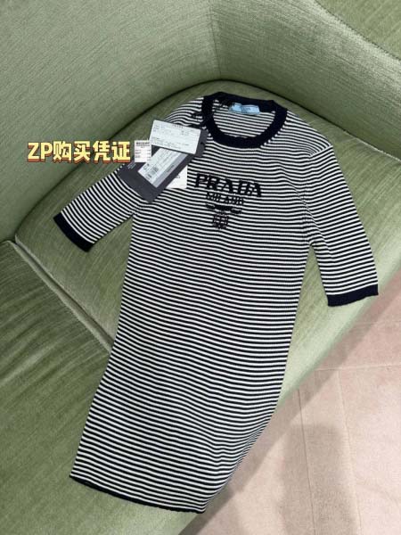 2026年4月4日入荷春夏新作Prada 高級品復刻 女性服 KL工場