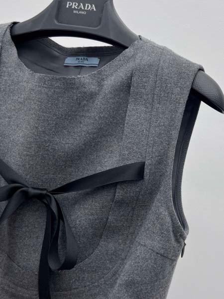 2026年4月4日入荷春夏新作Prada 高級品復刻 女性服 KL工場