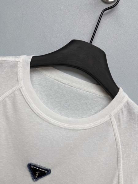 2026年4月4日入荷春夏新作Prada 高級品復刻 女性服 KL工場