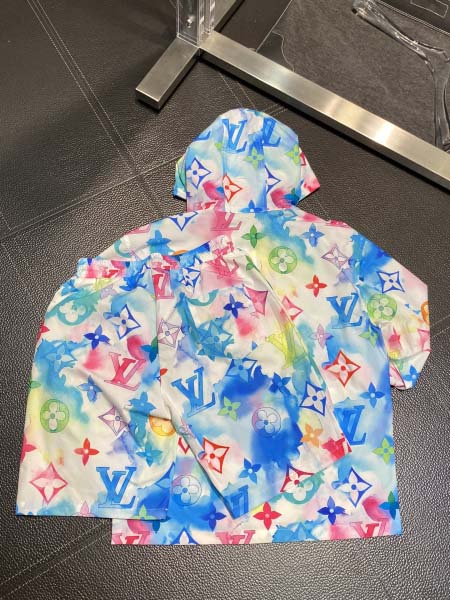 2026年4月15日新作Louis vuitton上下高品質/誕生日プレゼント/FF工場