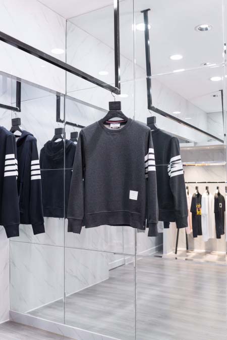 2026年4月1日入荷新作Thom Browneパーカー高級...