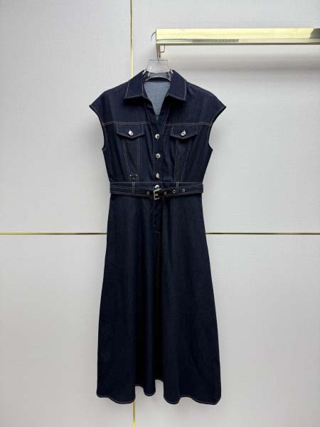 2026年4月4日入荷春夏新作Prada 高級品復刻 女性服...