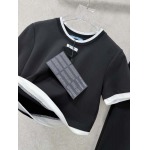 2026年4月4日入荷春夏新作Prada上下 高級品復刻 女性服 KL工場