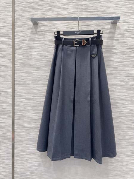 2026年4月4日入荷春夏新作Prada 高級品復刻 女性服...