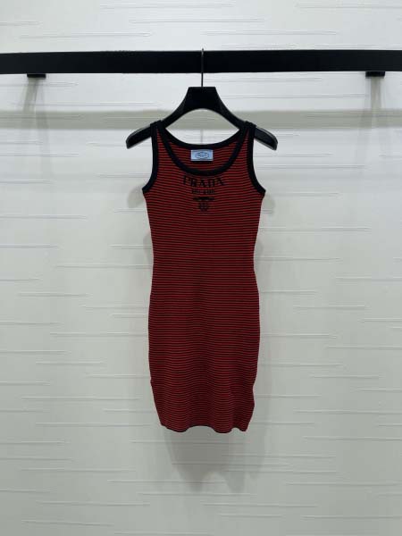 2026年4月4日入荷春夏新作Prada 高級品復刻 女性服...