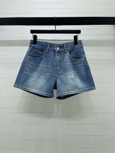 2026年4月4日入荷春夏新作Prada 高級品復刻 女性服...