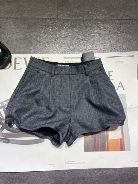 2026年4月4日入荷春夏新作Prada 高級品復刻 女性服...