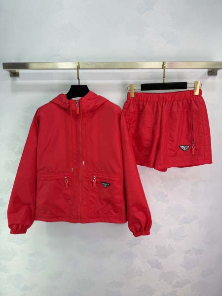 2026年4月4日入荷春夏新作Prada 高級品復刻 女性服...