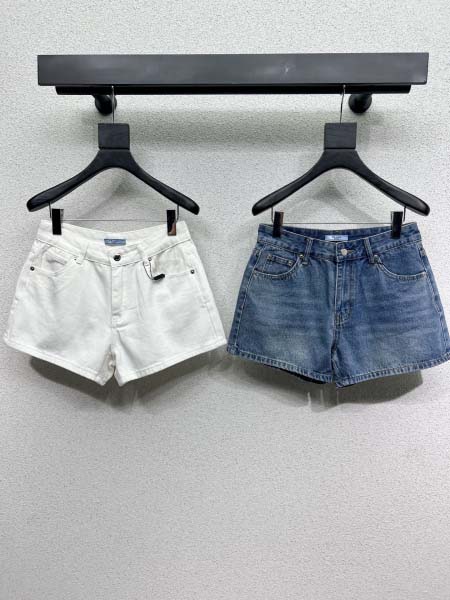 2026年4月4日入荷春夏新作Prada 高級品復刻 女性服...