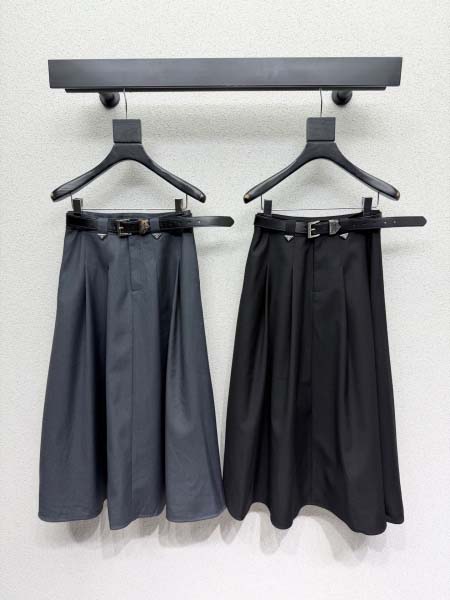 2026年4月4日入荷春夏新作Prada 高級品復刻 女性服...