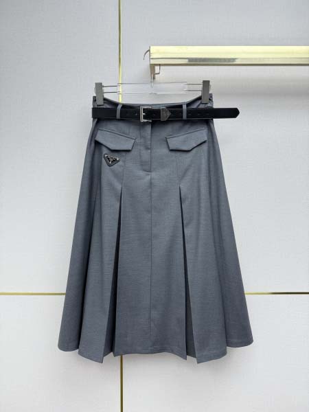 2026年4月4日入荷春夏新作Prada 高級品復刻 女性服...