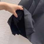 2026年4月4日入荷春夏新作Pradaセット 上下 高級品復刻 女性服 KL工場