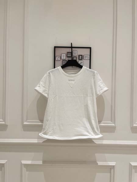 2026年4月4日入荷春夏新作Prada 高級品復刻 女性服...