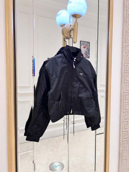 2026年4月4日入荷春夏新作Prada 高級品復刻 女性服...