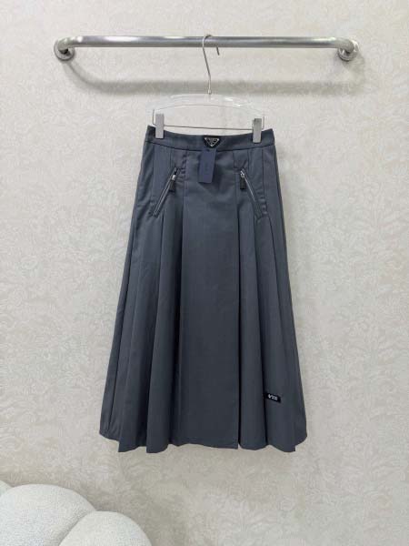 2026年4月4日入荷春夏新作Prada 高級品復刻 女性服...