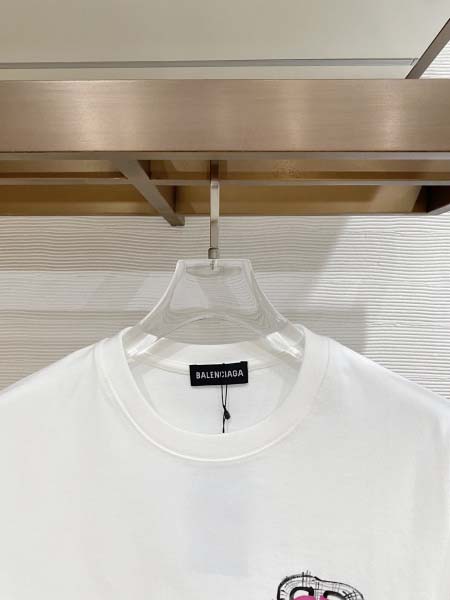2026年5月28日入荷春夏新作Balenciaga半袖 tシャツ高品質DH工場