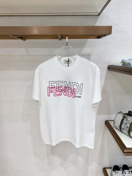 2026年5月28日入荷春夏新作Fendi半袖 tシャツ高品...