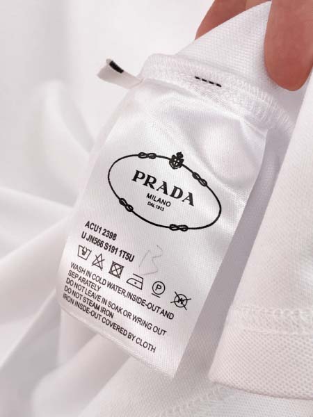 2026年6月11日春夏新作Prada半袖 tシャツ激安高品質/誕生日プレゼント/FF工場